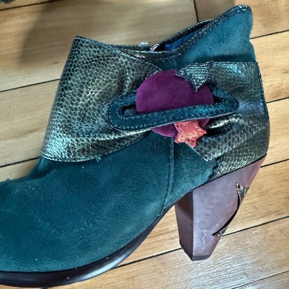 ‎SOLD! - Picture 3 of 9